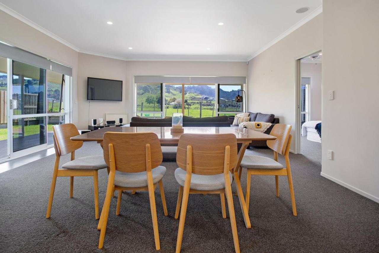 Sky Blue Retreat - Waihi Beach Holiday Home Bagian luar foto