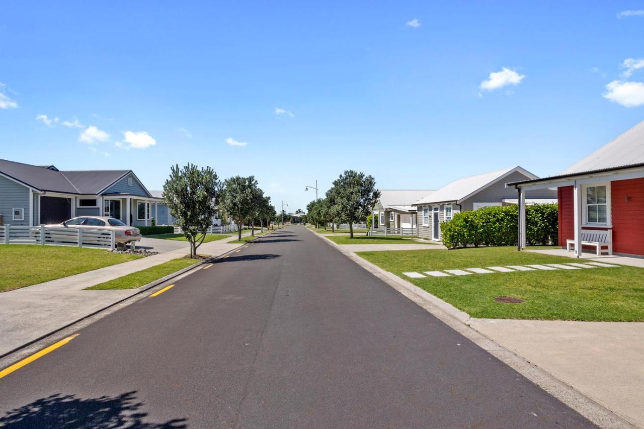 Sky Blue Retreat - Waihi Beach Holiday Home Bagian luar foto